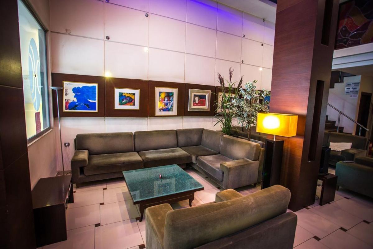 Elena Hotel